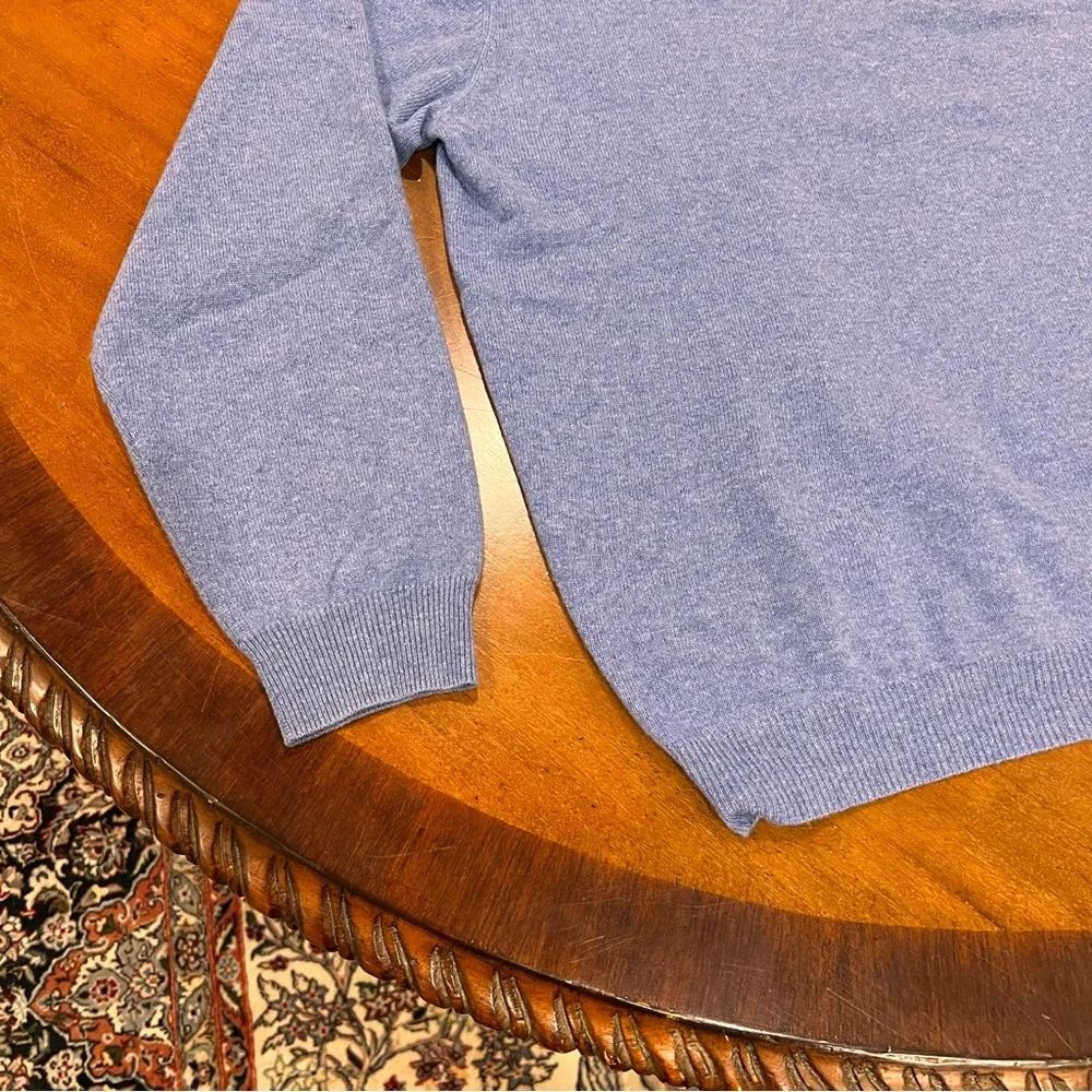 Turnbury Men’s 100% Cashmere‎ V-Neck Pullover Sweater Light Blue Large Soft